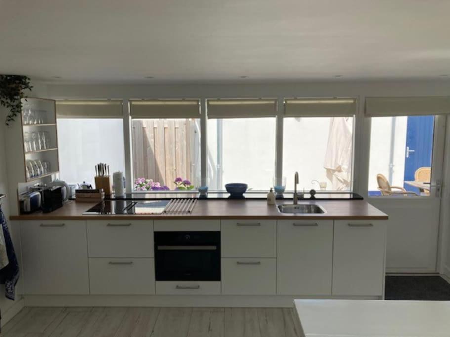 Beachhouse Stranddistel 100M From The Beach Noordwijk Exterior foto